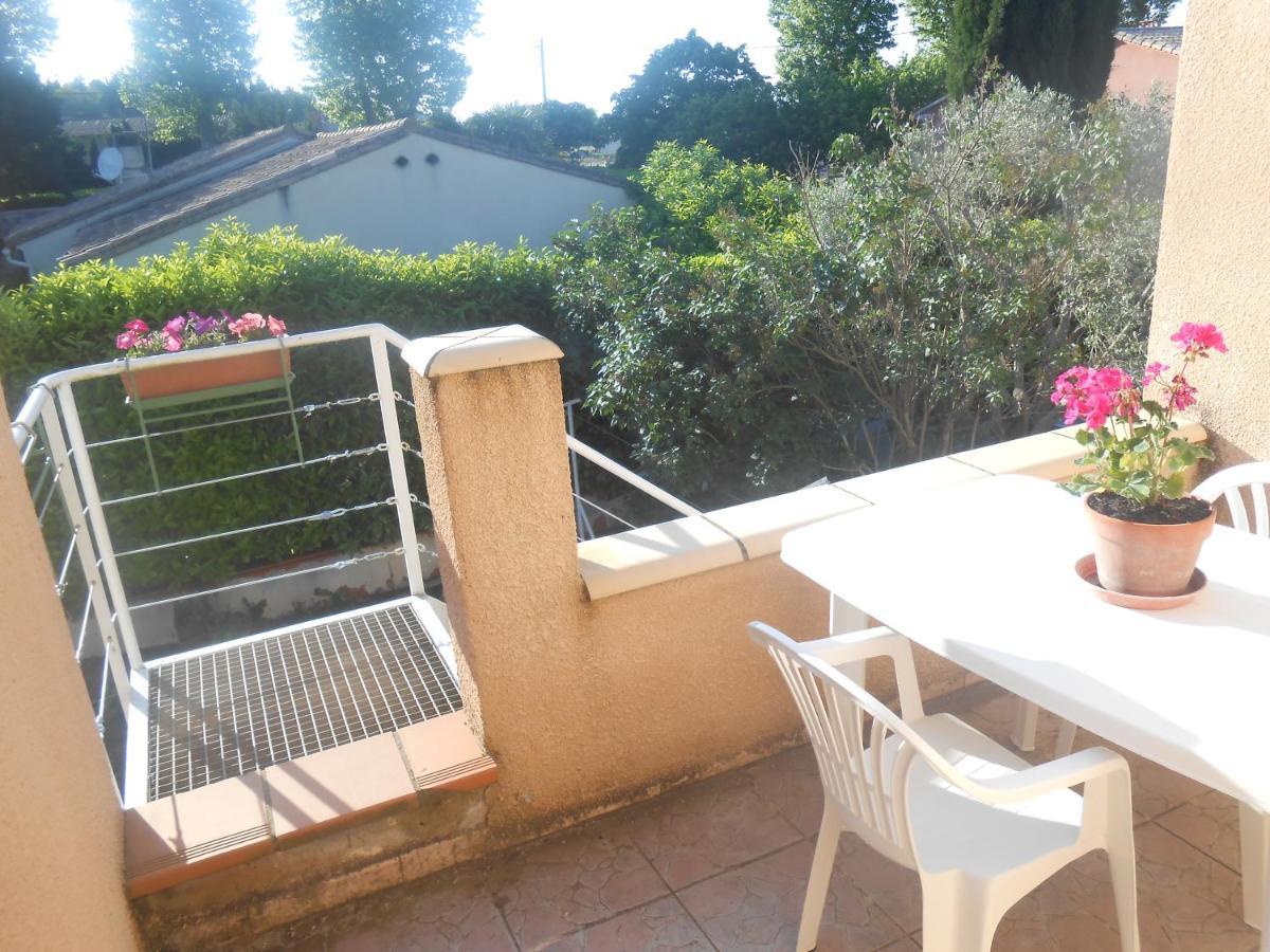Gite T2 Avec Grande Piscine Apartment Villeneuve-la-Comptal Luaran gambar